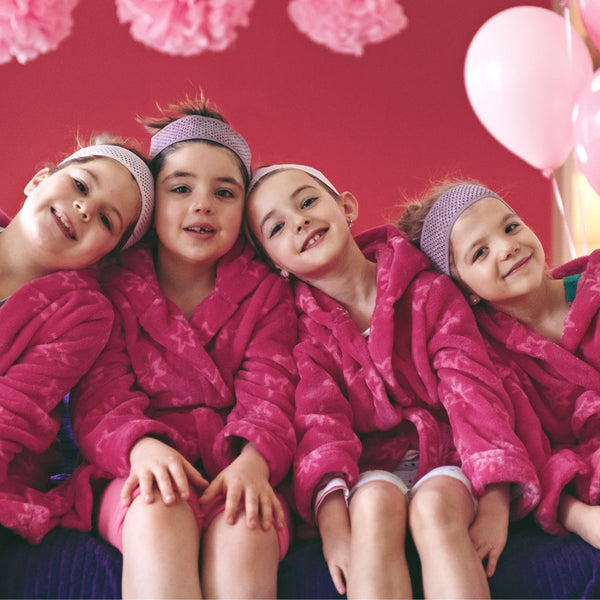 "Girls' Night In: A Guide to the Perfect Pajama Party for Your Little Princesses"
